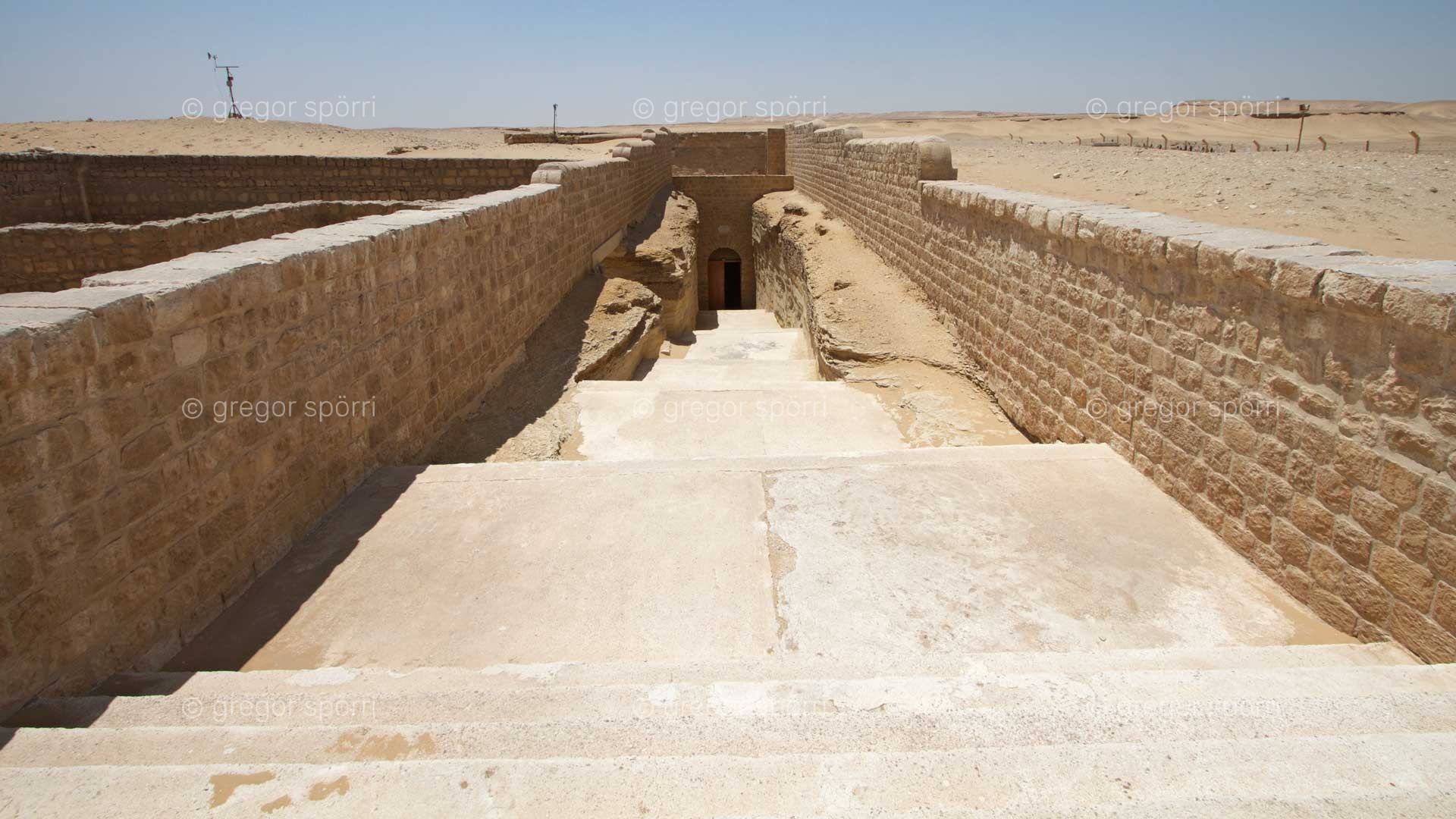 Serapeum Sakkara: The entrance to the so-called Apis bull necropolis with the huge sarcophagi